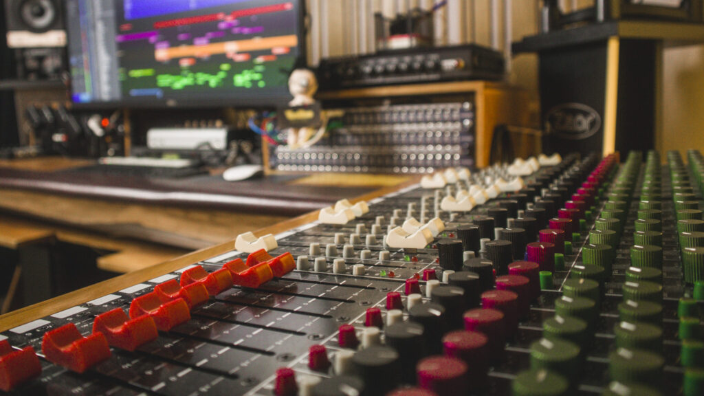 Mixing Service Mixing Service